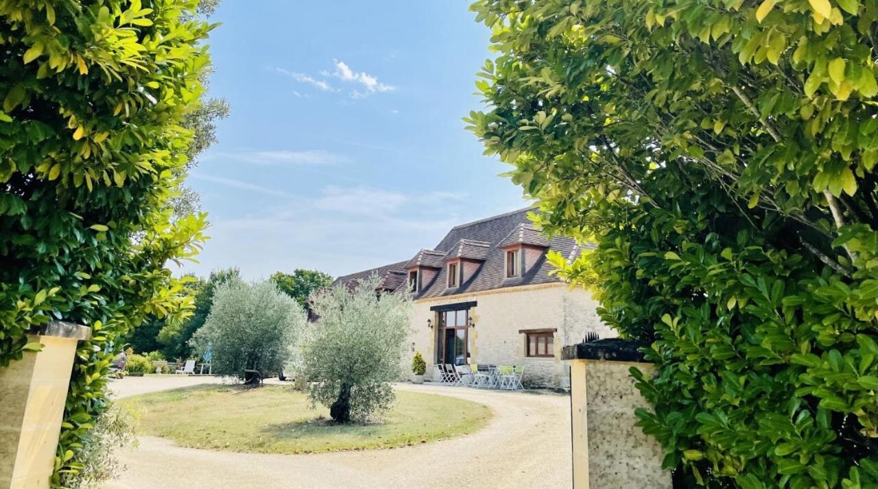 Le Domaine De Camberoux Gite Bressac ภายนอก รูปภาพ